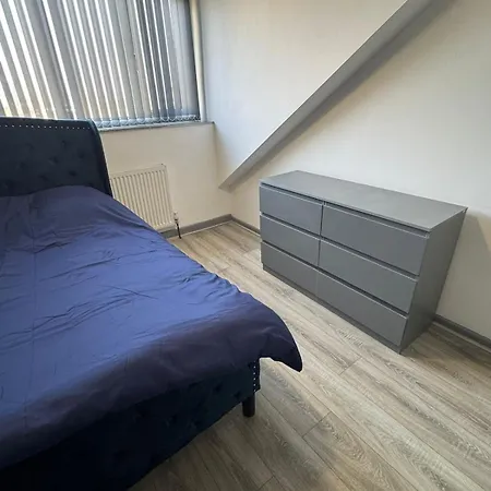 Centre Modern Self Check-in *